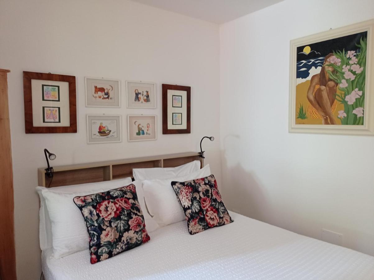 B&B S. Trinita 18 Suites & Rooms Trento Eksteriør billede